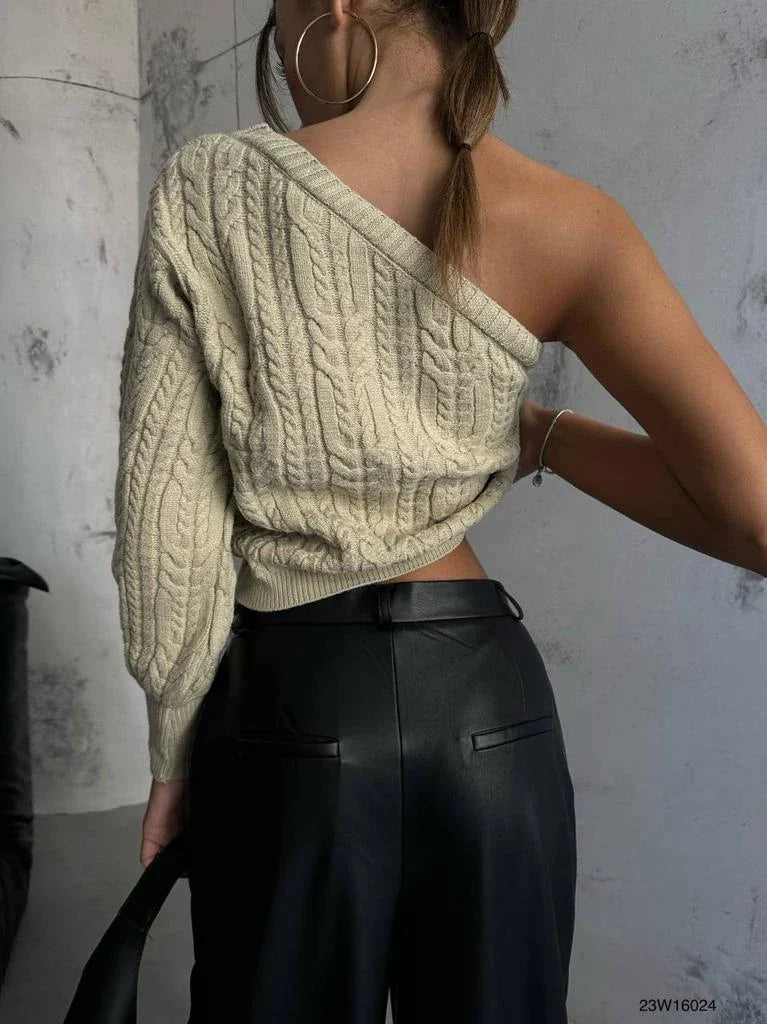 One shoulder sweater